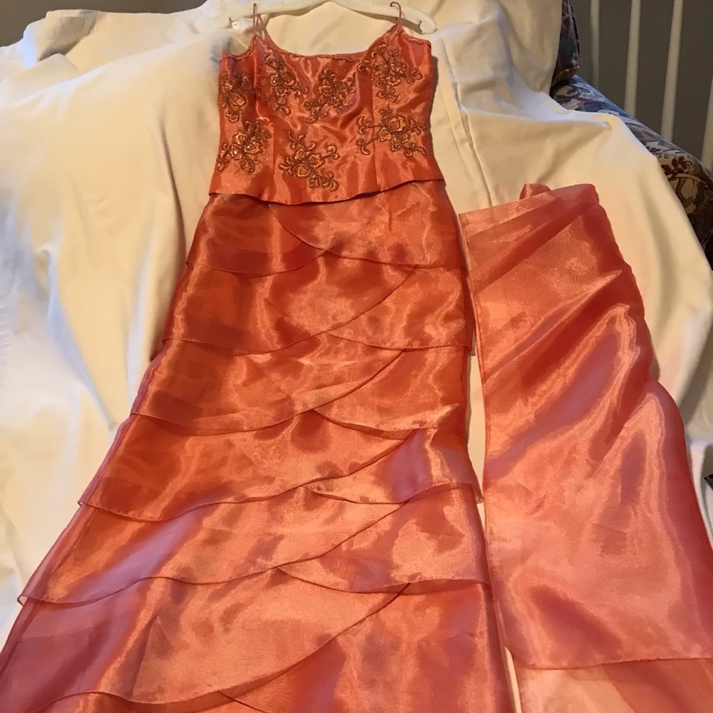 T-strap gown size 8
